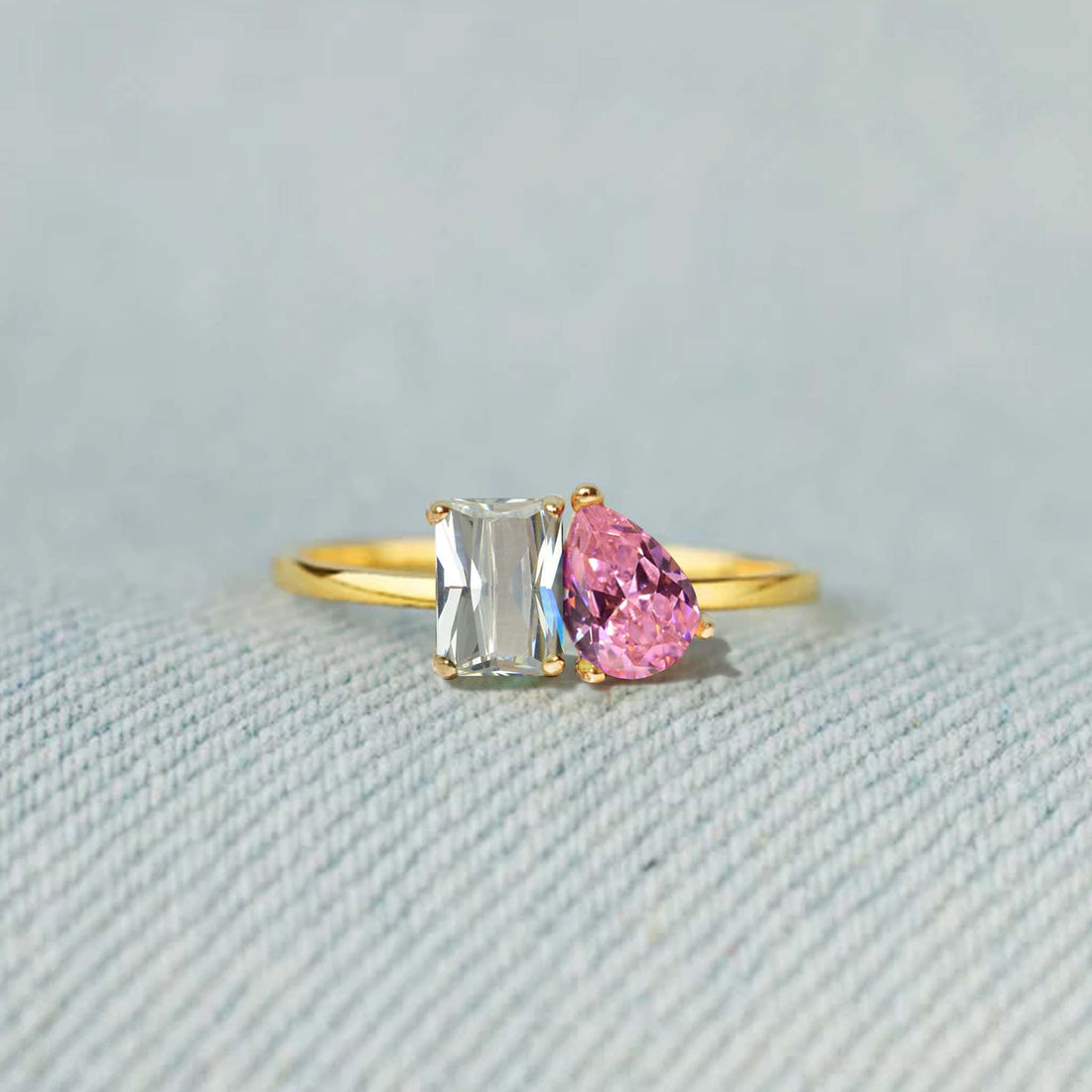 Toi et Moi - Personalized Emerald And Pear Cut Birthstone Ring
