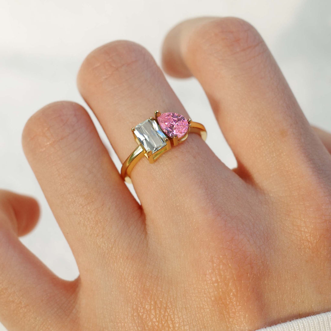 Toi et Moi - Personalized Emerald And Pear Cut Birthstone Ring