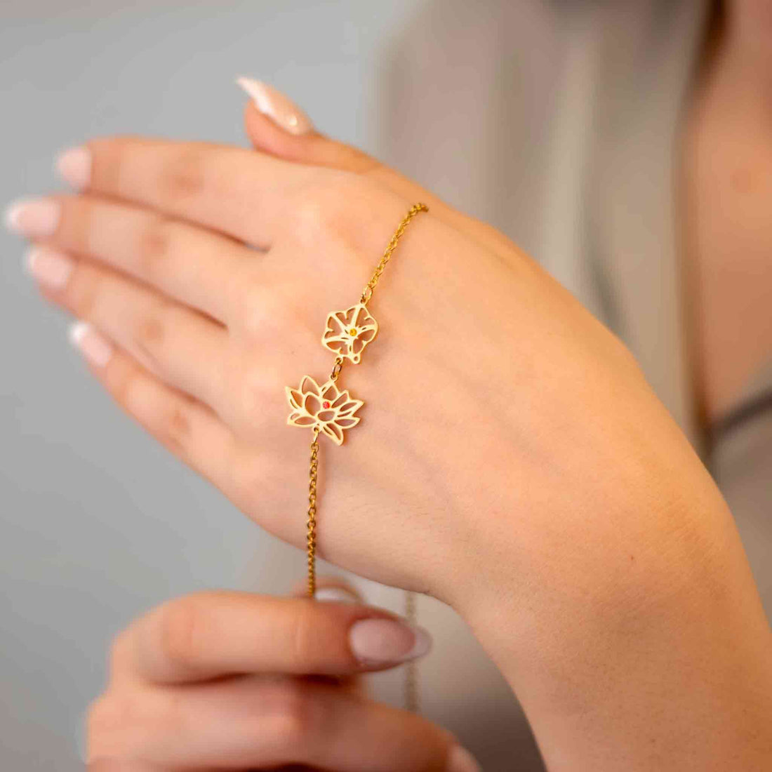 Custom Birthstone Flower Necklace