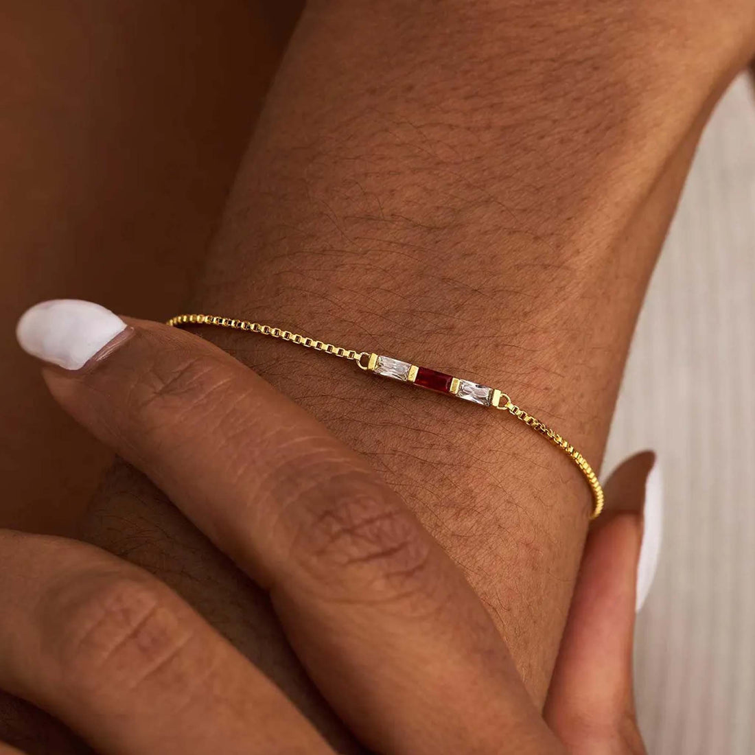 Custom Birthstone Mama’s Line of Love Bracelet